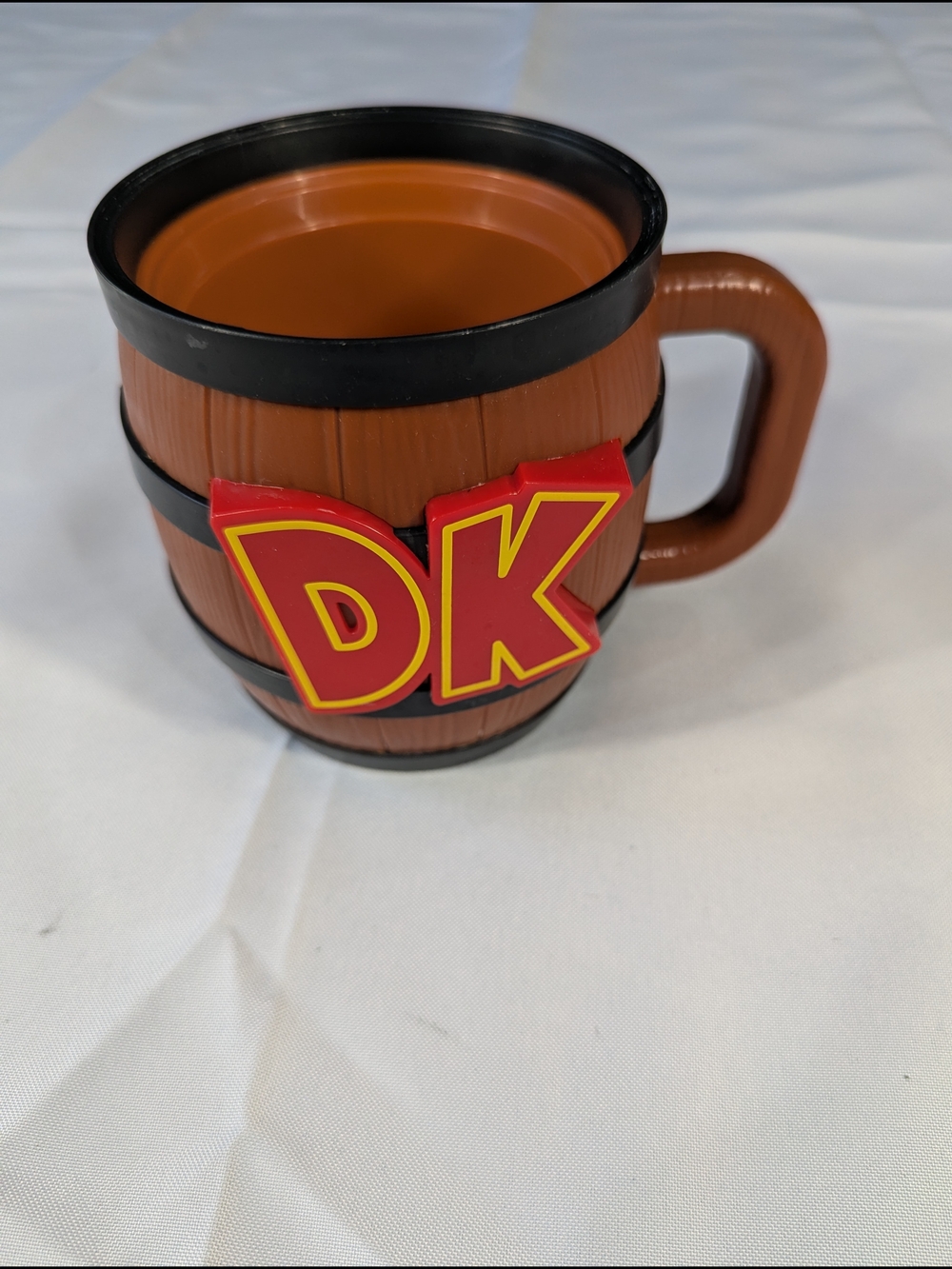 Donkey Kong Barrel Mug with bold DK logo - Brown & Red